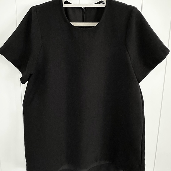 Madewell Tops - Madewell Classic Black Short Sleeve Flare Hem Top